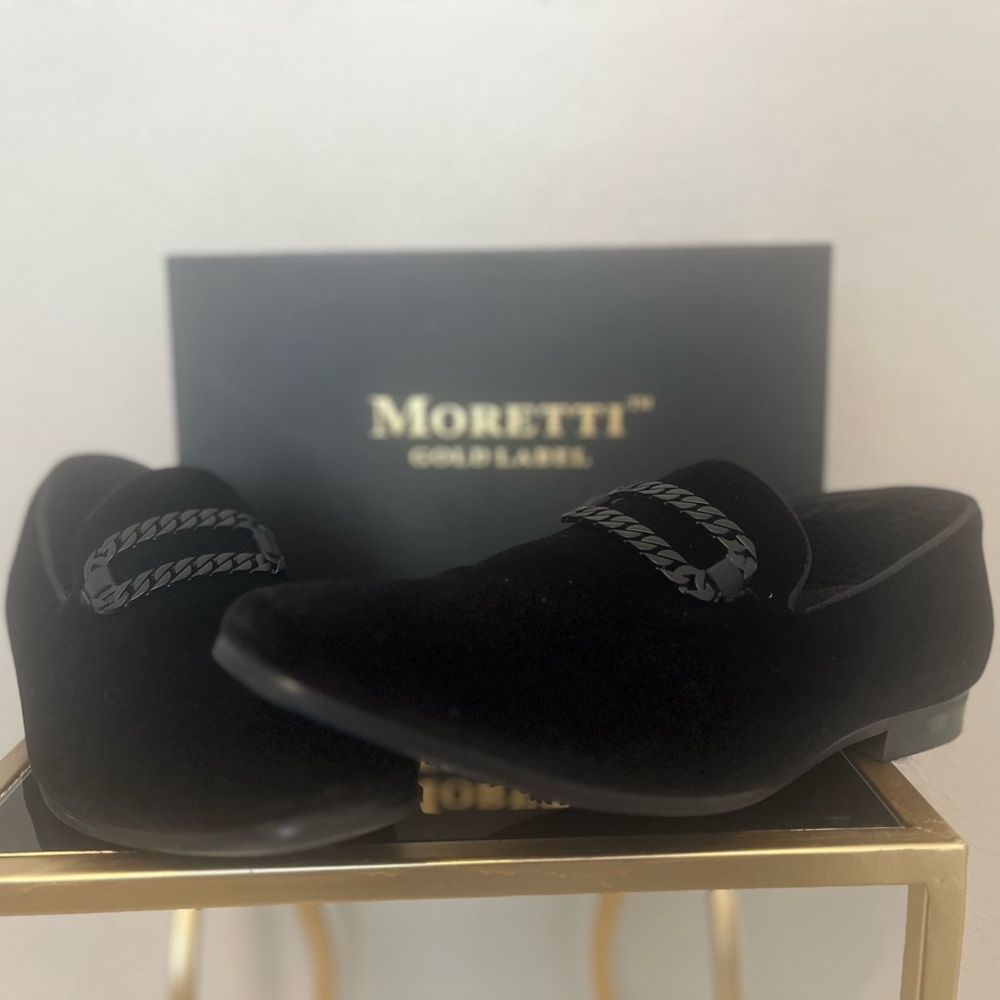Moretti Black Velvet Buckle Dress Shoes